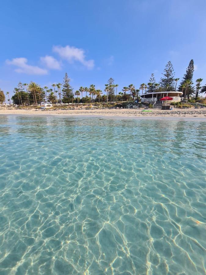 Nissi 3 Amazing Sea View Apartment Ayia Napa Exteriér fotografie